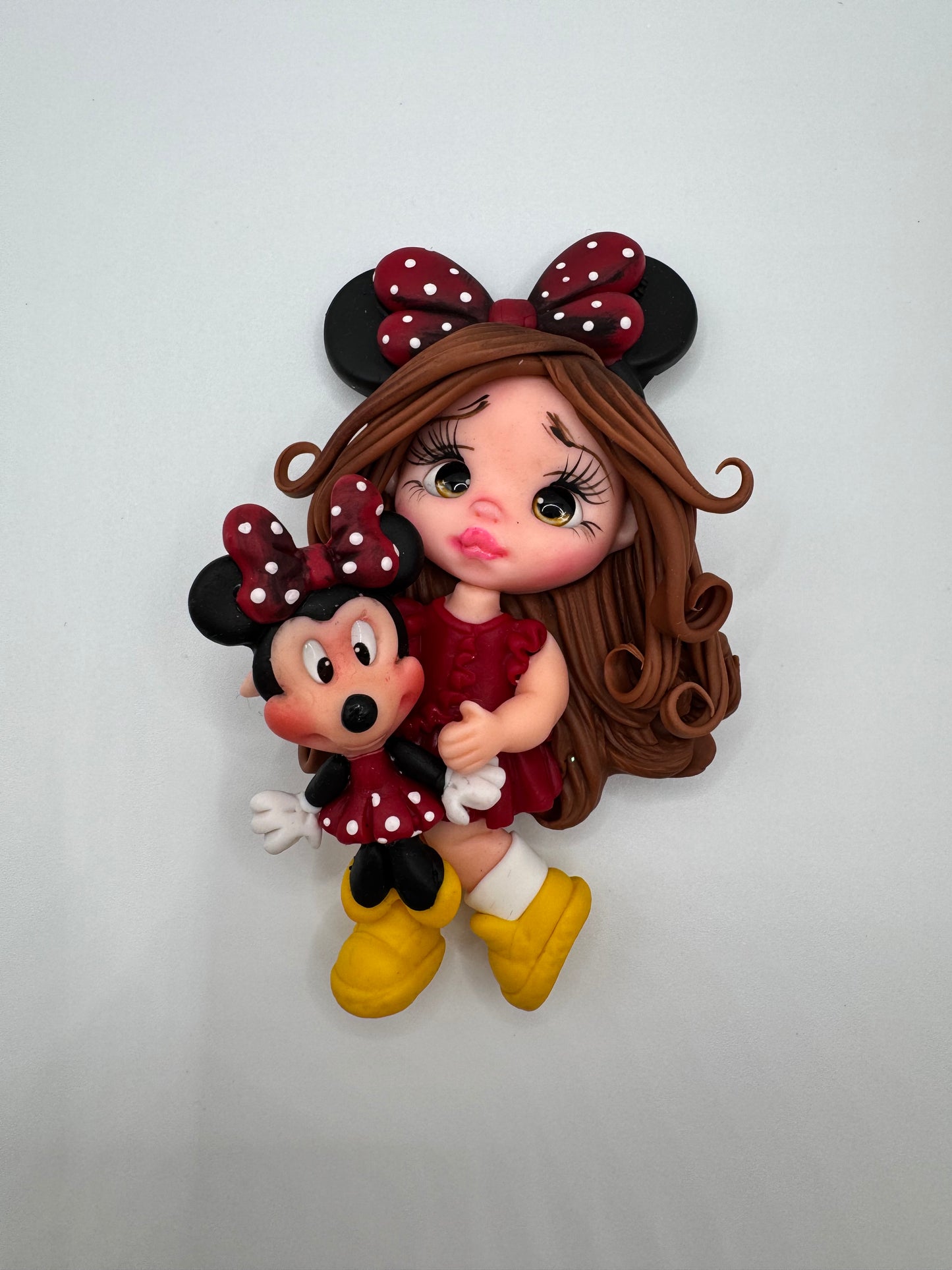 Red girl w/ mouse