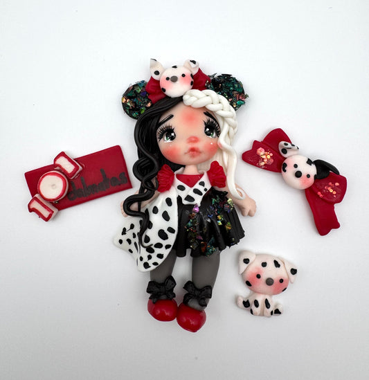 Cruela w/accessories