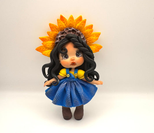 Cute sunflower girl